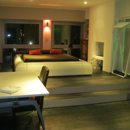 A14 Business Suite Sesto San Giovanni Phòng bức ảnh