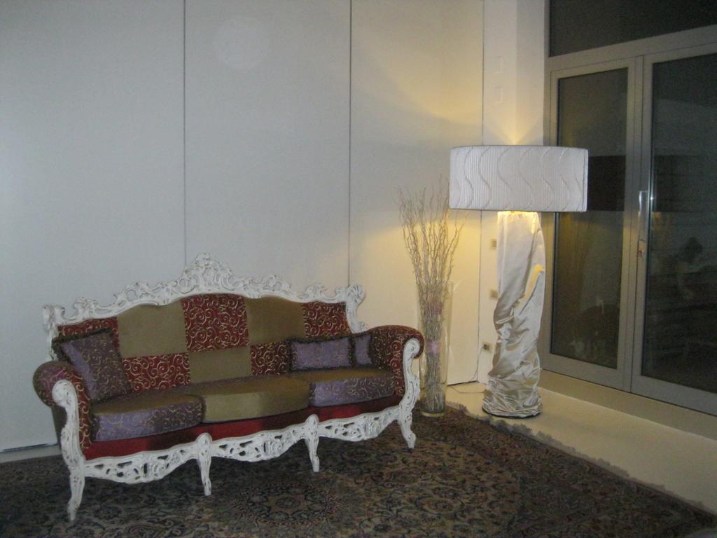 A14 Business Suite Sesto San Giovanni Phòng bức ảnh